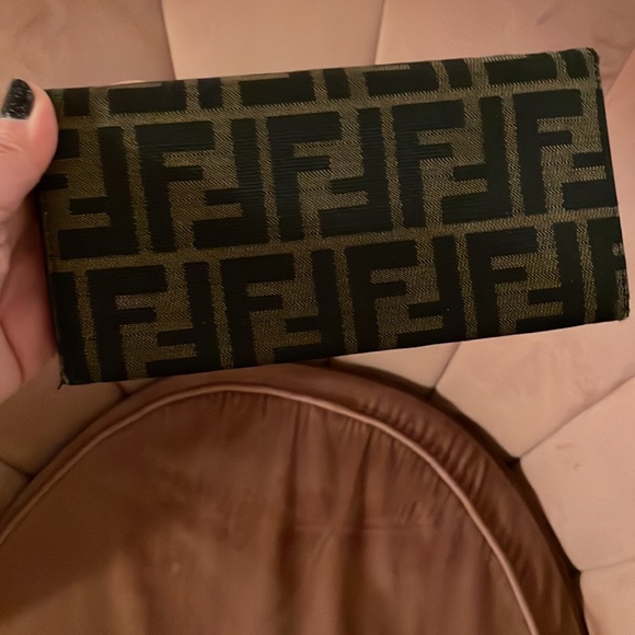 Fendi vintage wallet - Picture 2 of 9